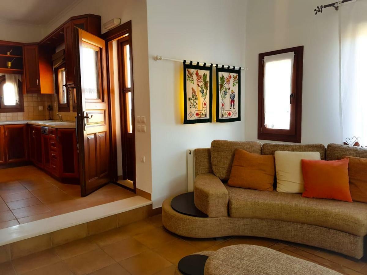 Sunshine House For 9, Cozy Set Up,Verandas, Sea View. Karterados  Exterior photo