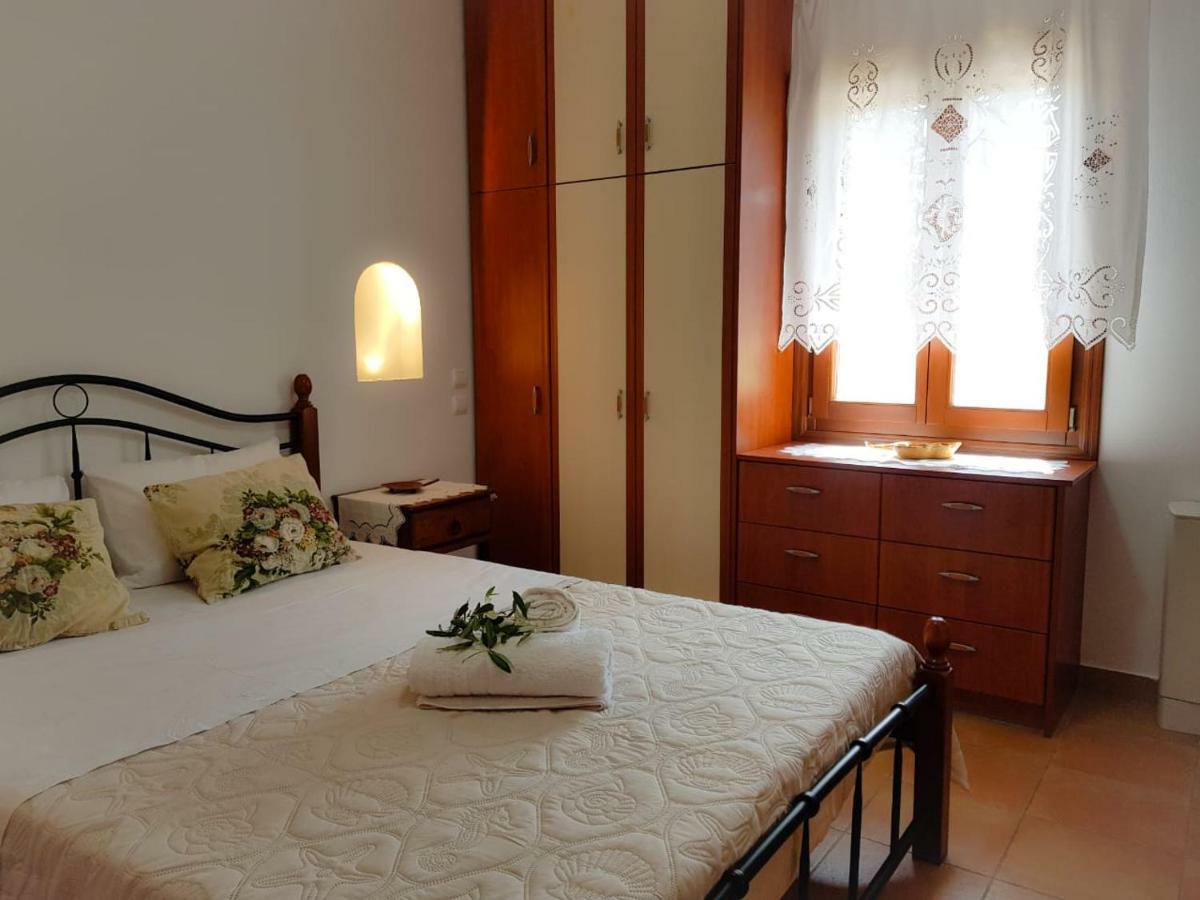 Sunshine House For 9, Cozy Set Up,Verandas, Sea View. Karterados  Exterior photo